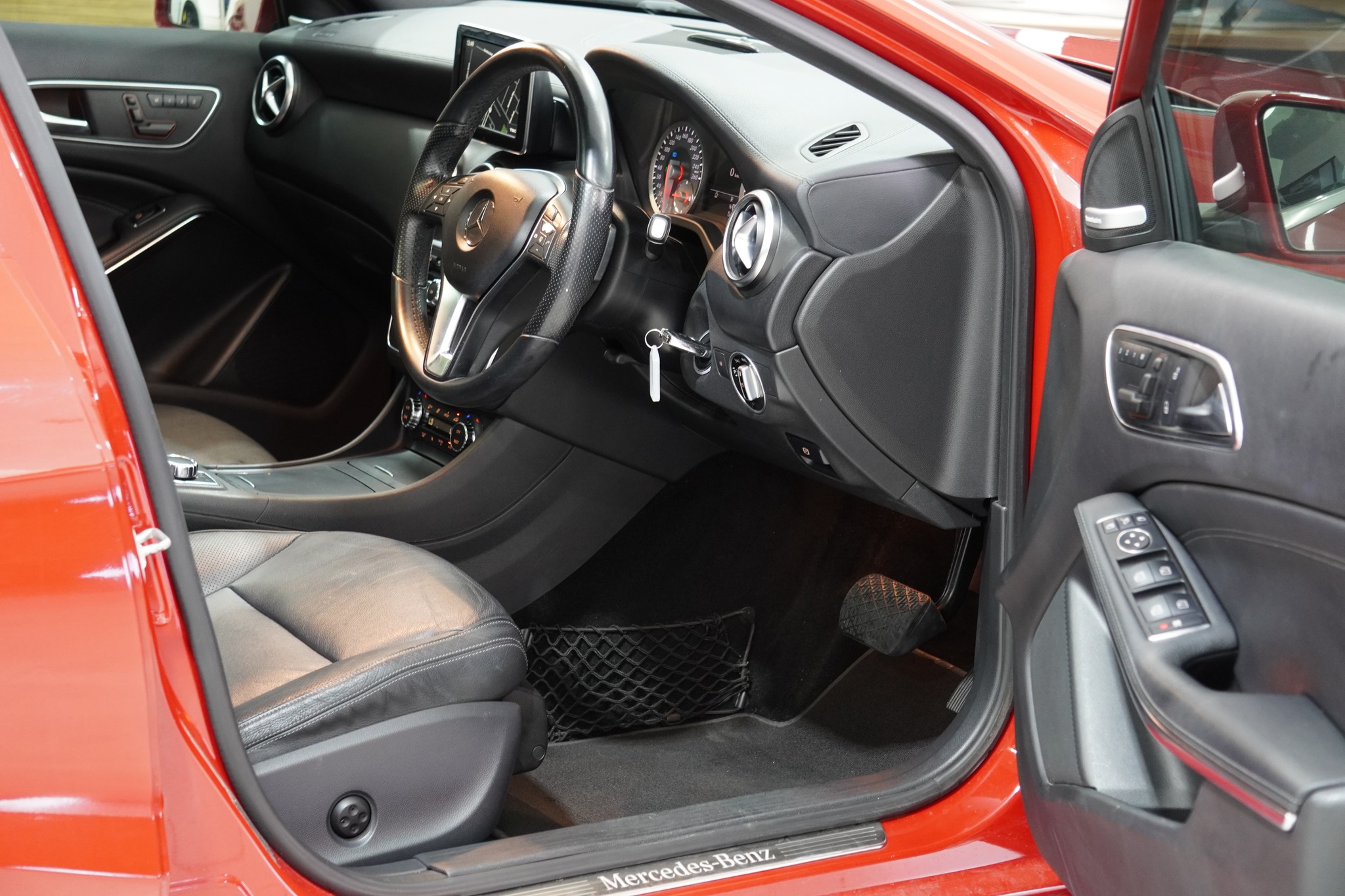 2013 Mercedes-Benz A200