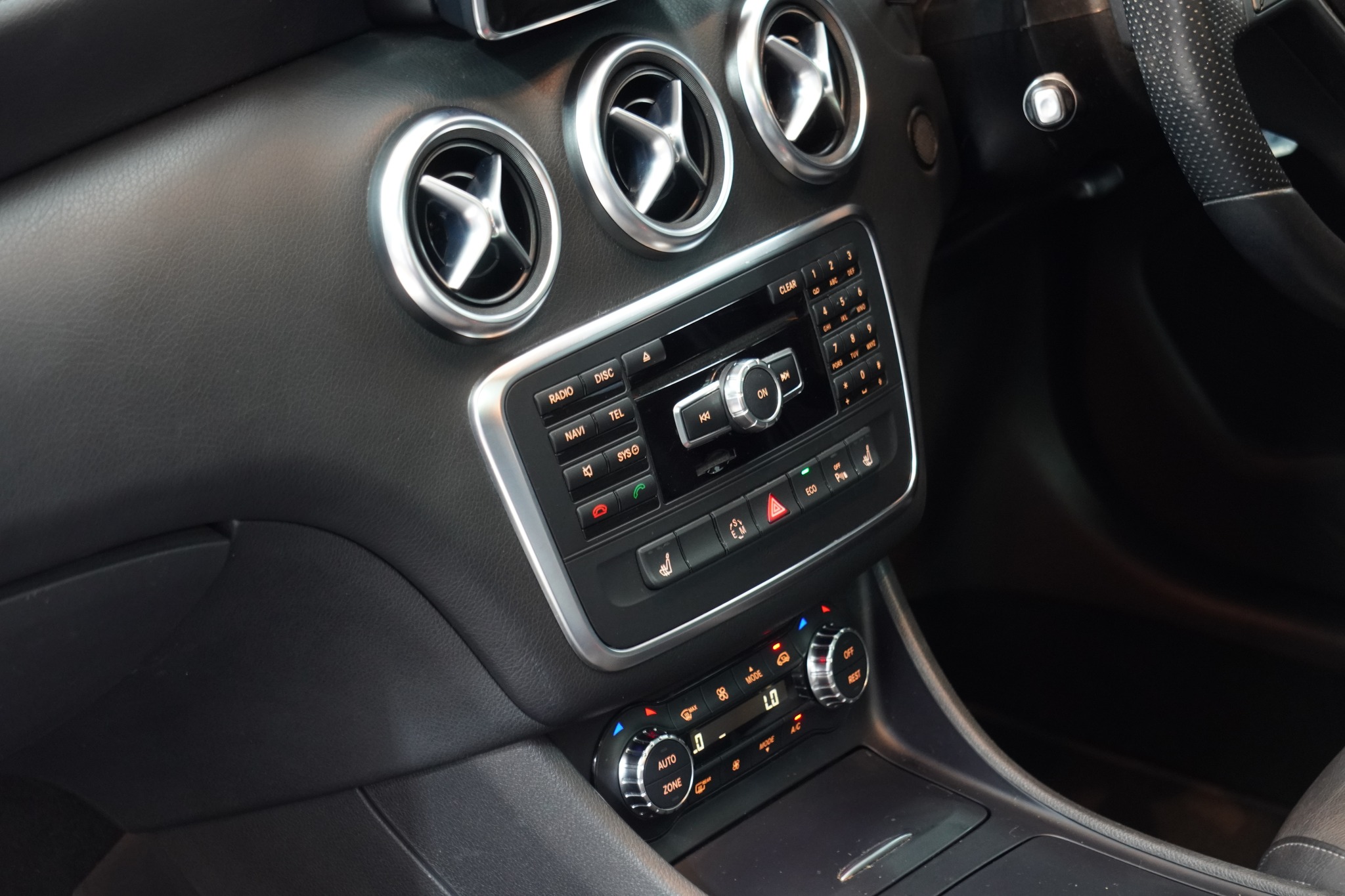 2013 Mercedes-Benz A200