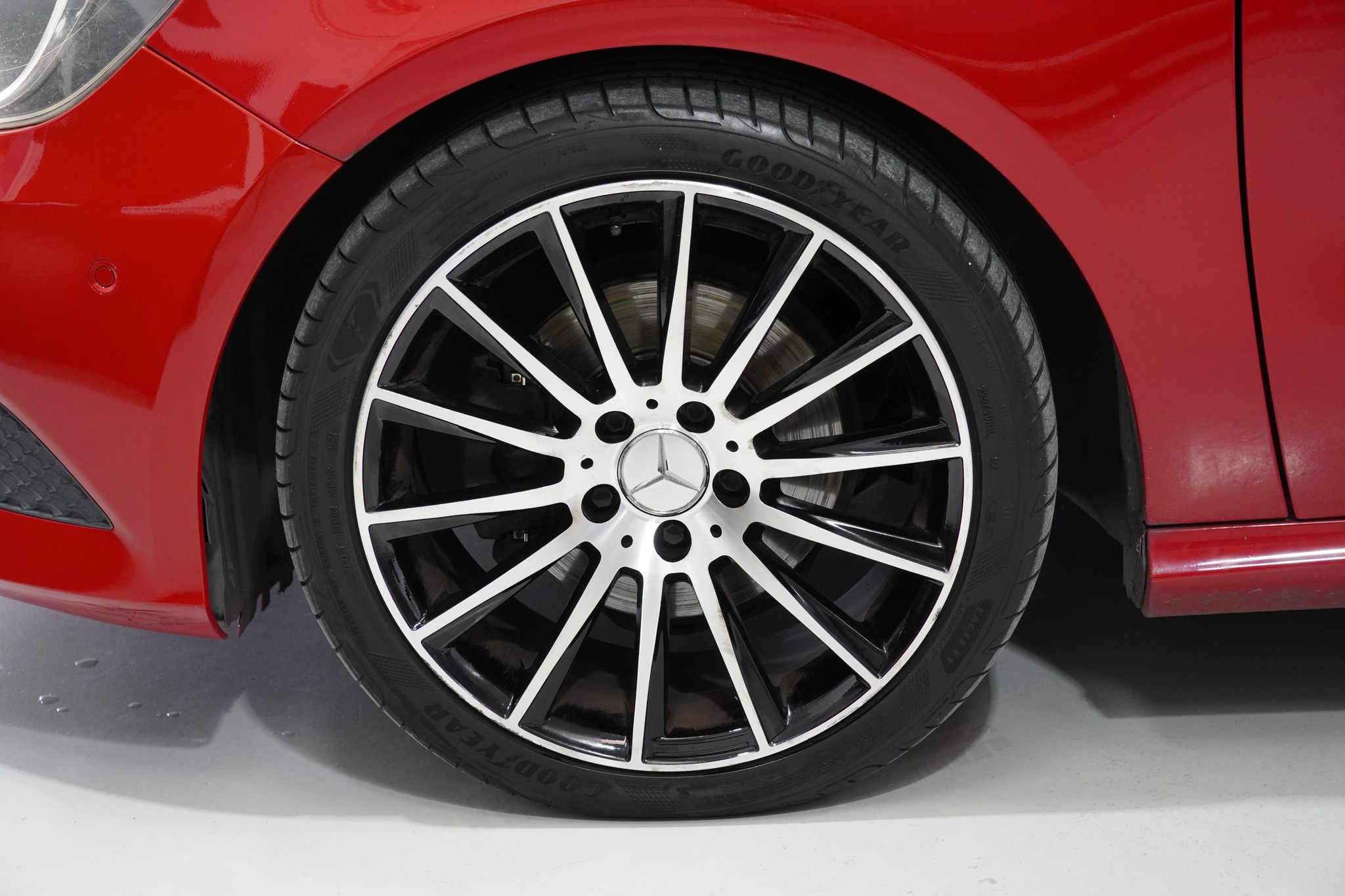 2013 Mercedes-Benz A200