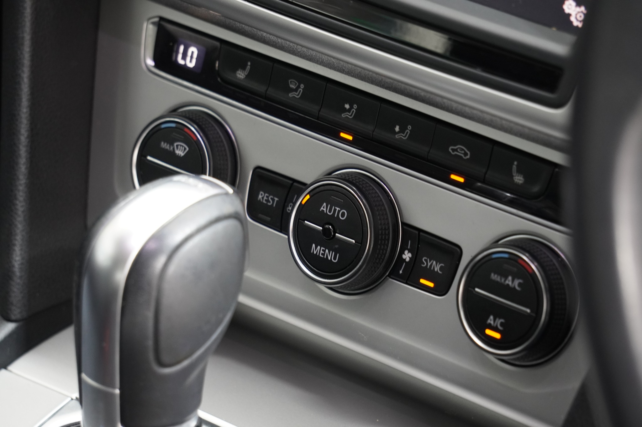 2016 Volkswagen Passat