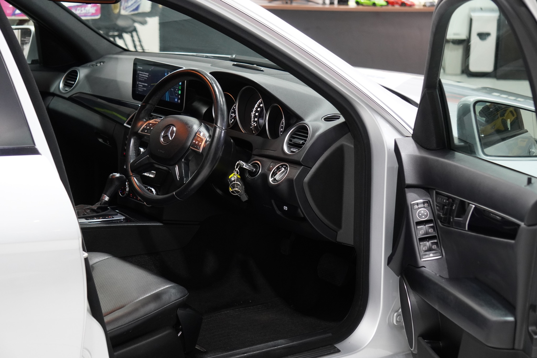 2013 Mercedes-Benz C200