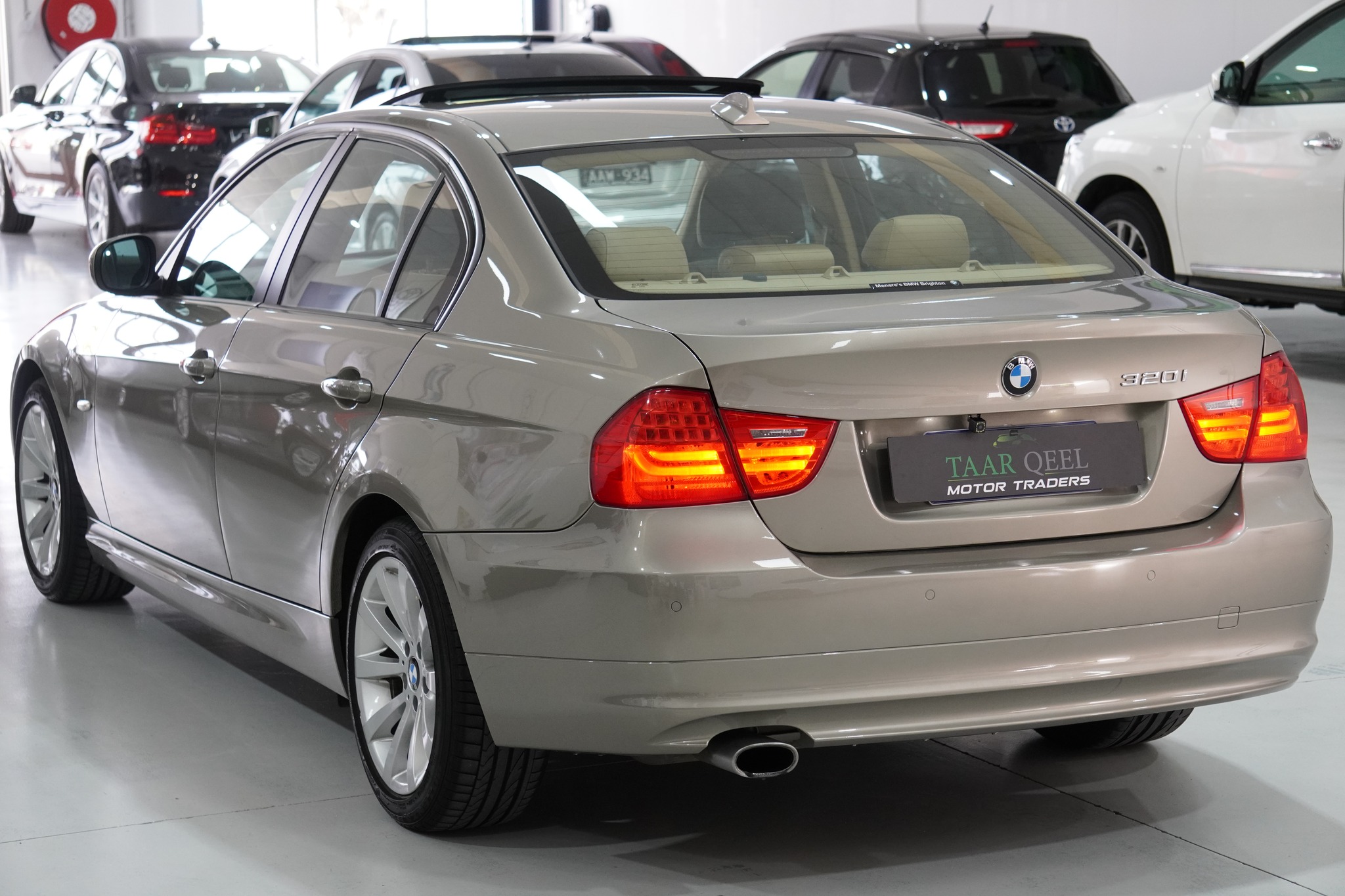 2009 BMW 320i