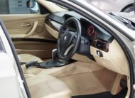 2009 BMW 320i