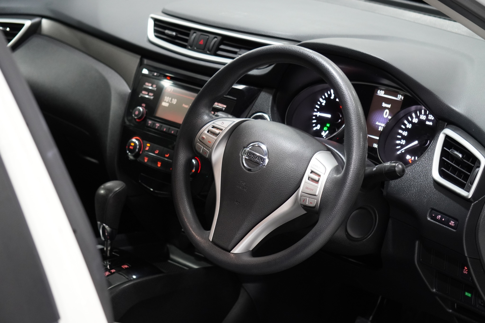 2017 Nissan X-Trail