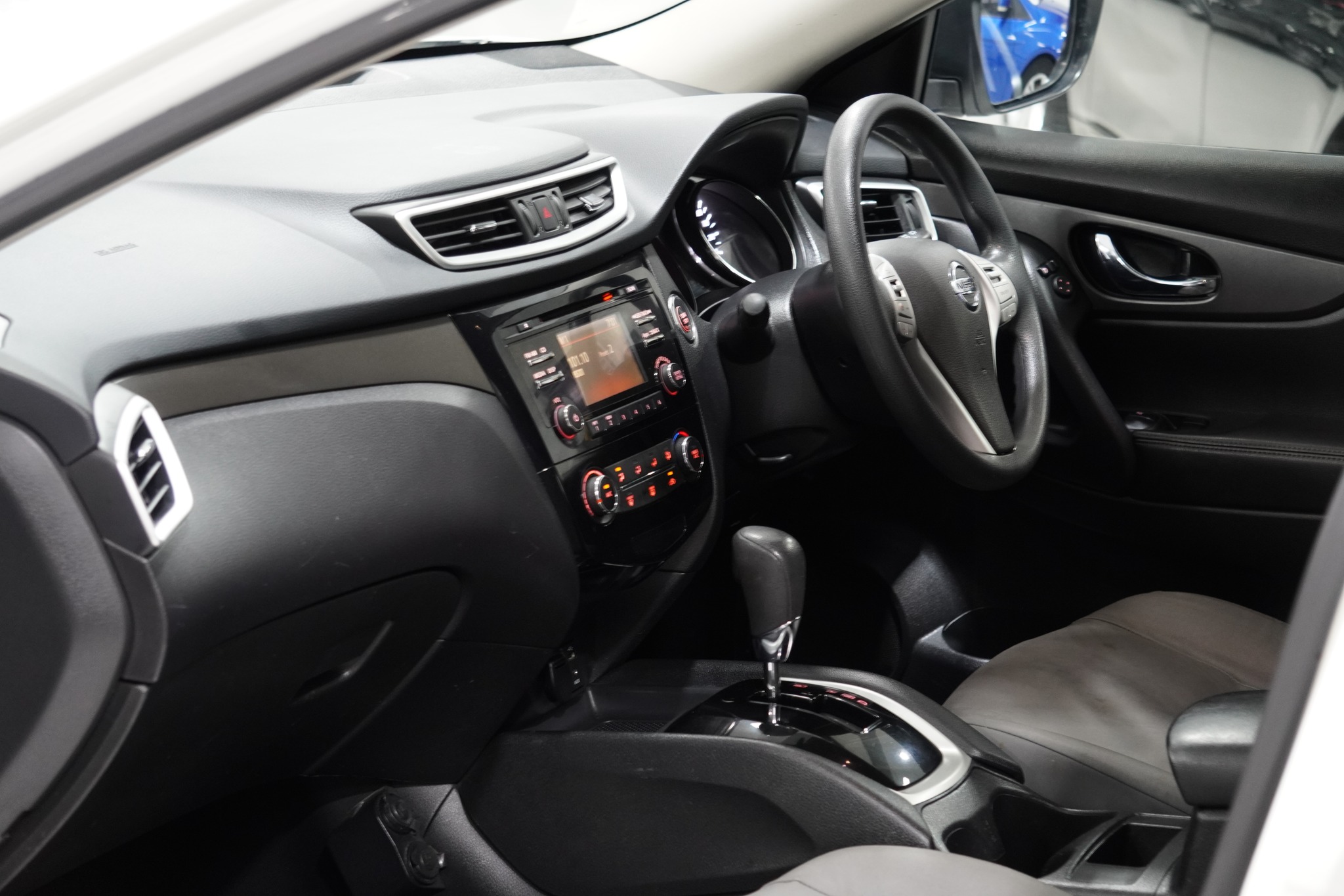 2017 Nissan X-Trail