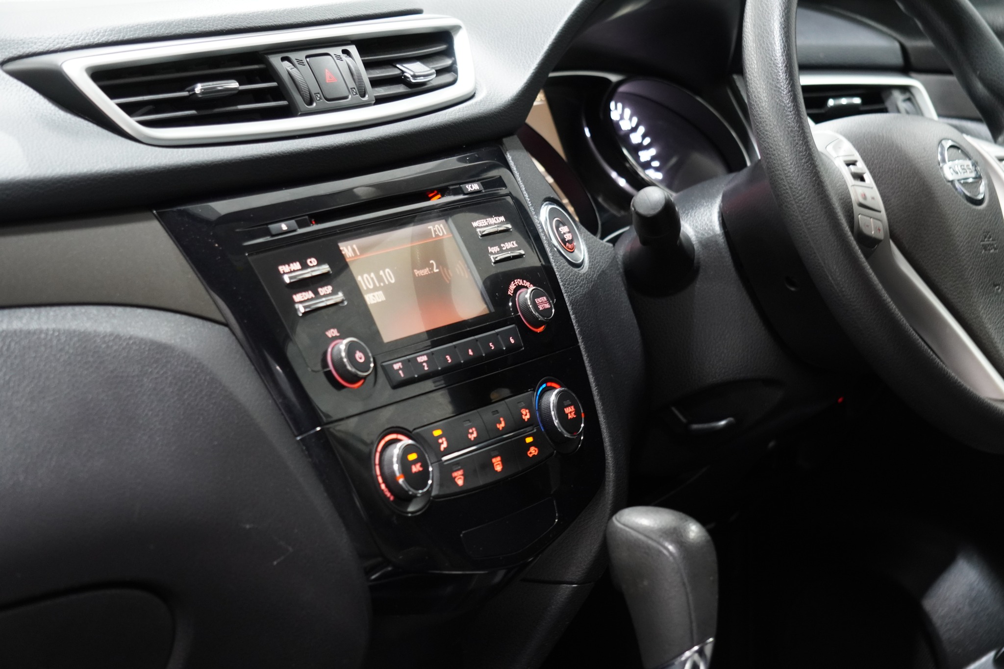 2017 Nissan X-Trail
