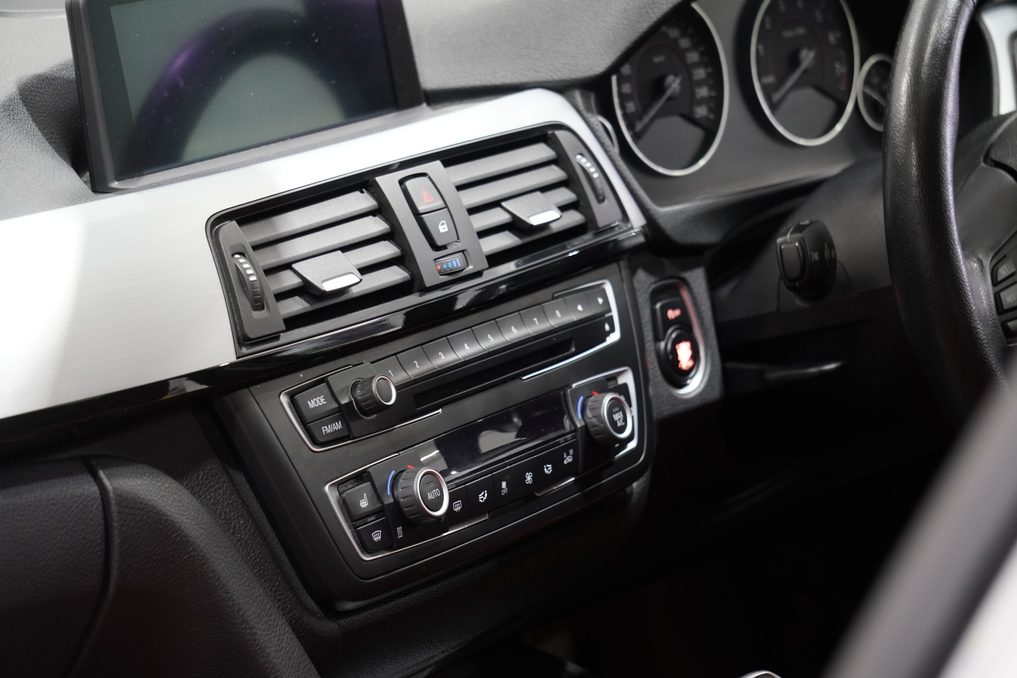 2014 BMW 328i