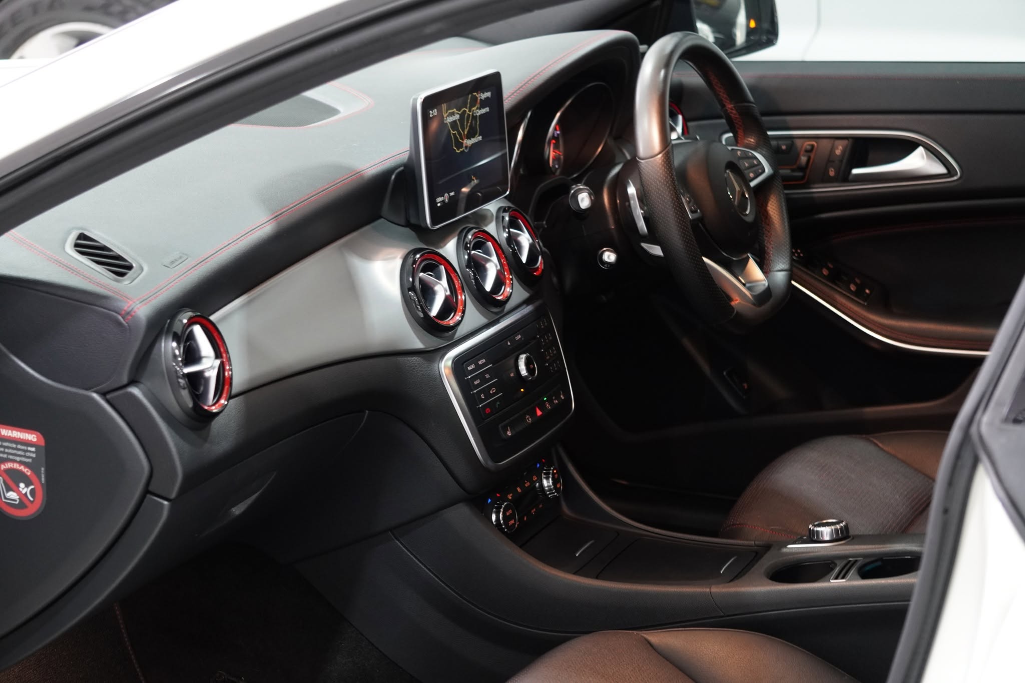 2015 Mercedes-Benz CLA250 Sport