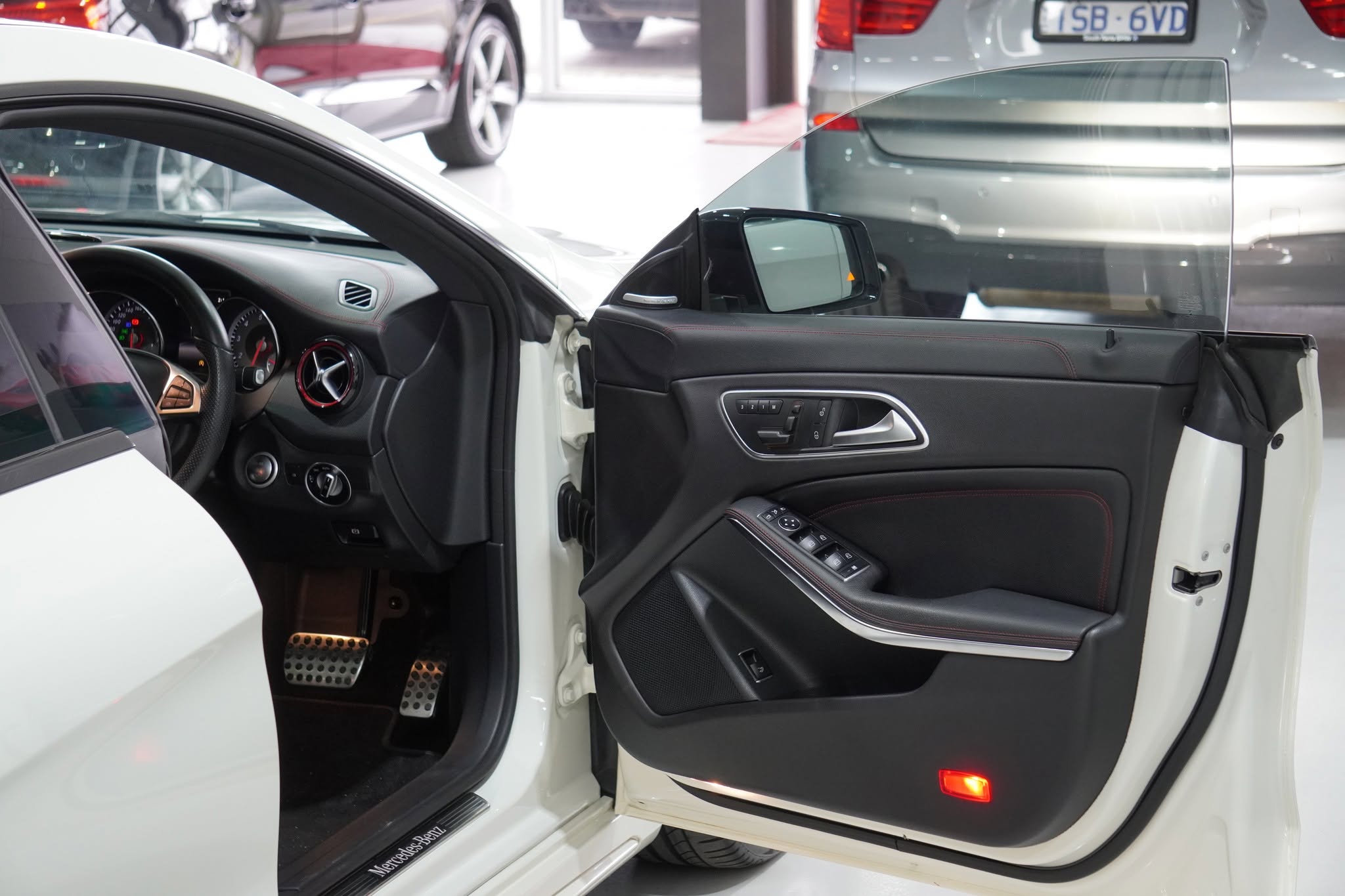 2015 Mercedes-Benz CLA250 Sport