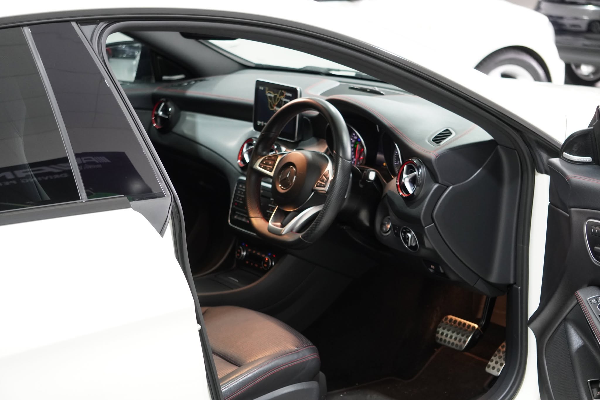 2015 Mercedes-Benz CLA250 Sport