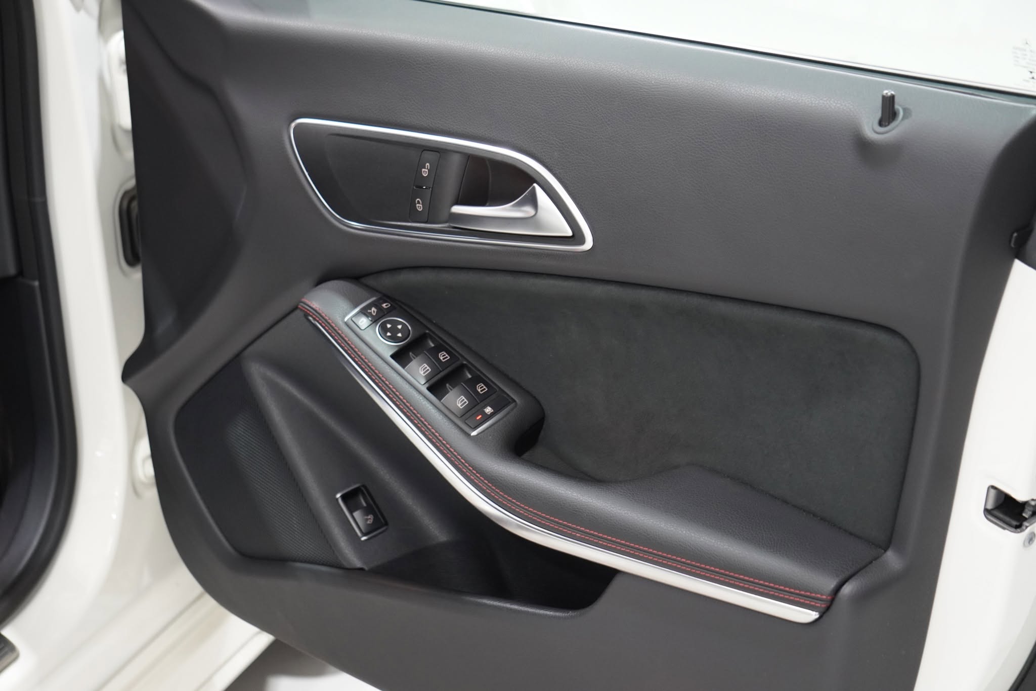 2014 Mercedes-Benz CLA200