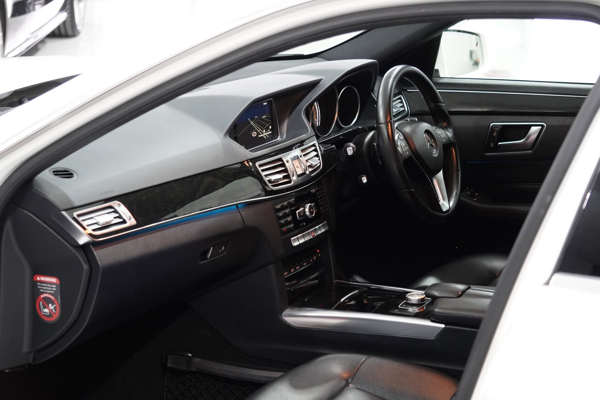 2013 Mercedes-Benz E200