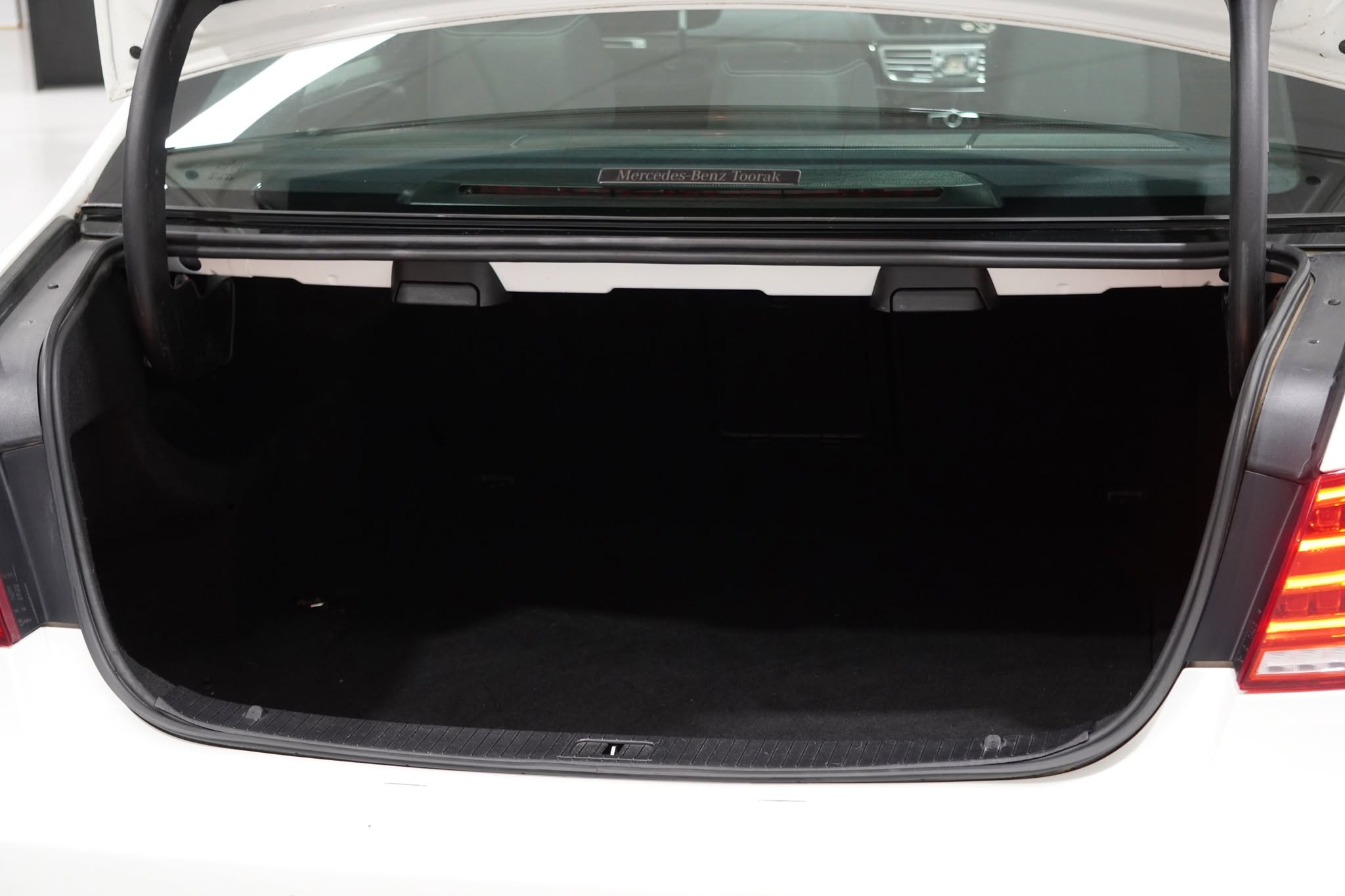 2013 Mercedes-Benz E200
