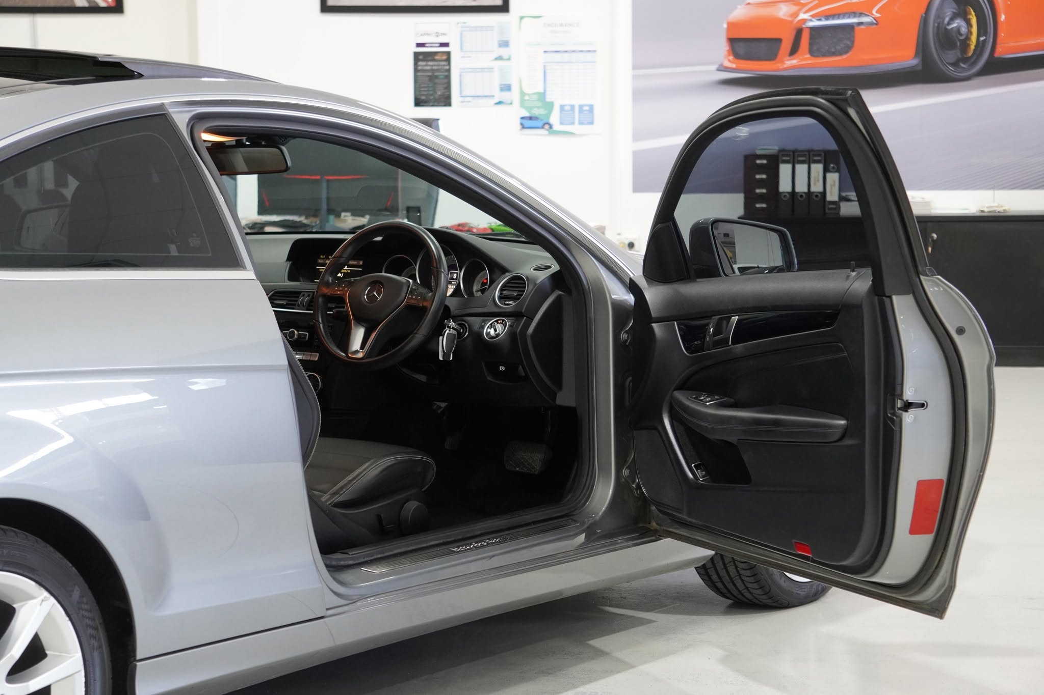 2011 Mercedes-Benz C180