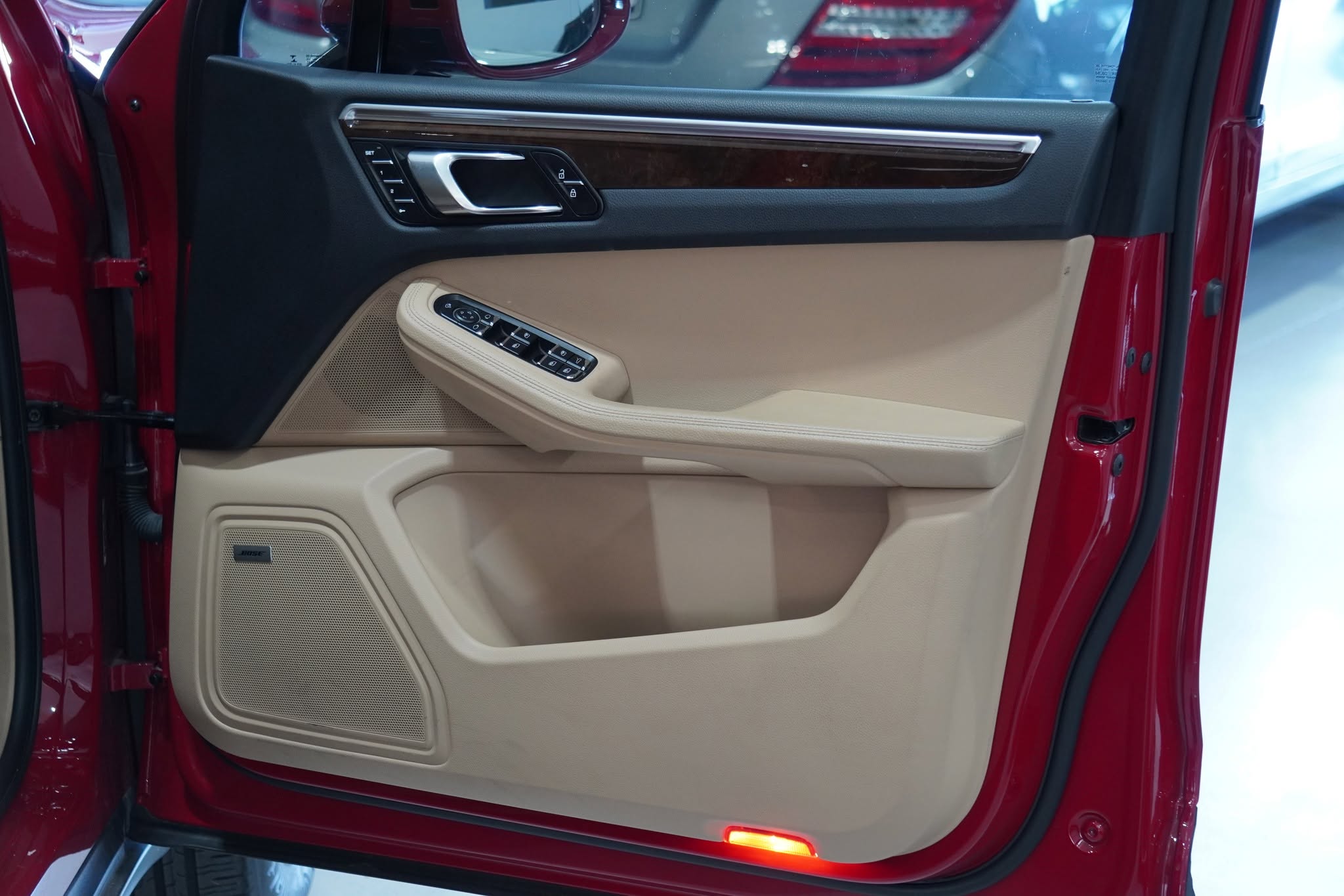 2022 Porsche Macan