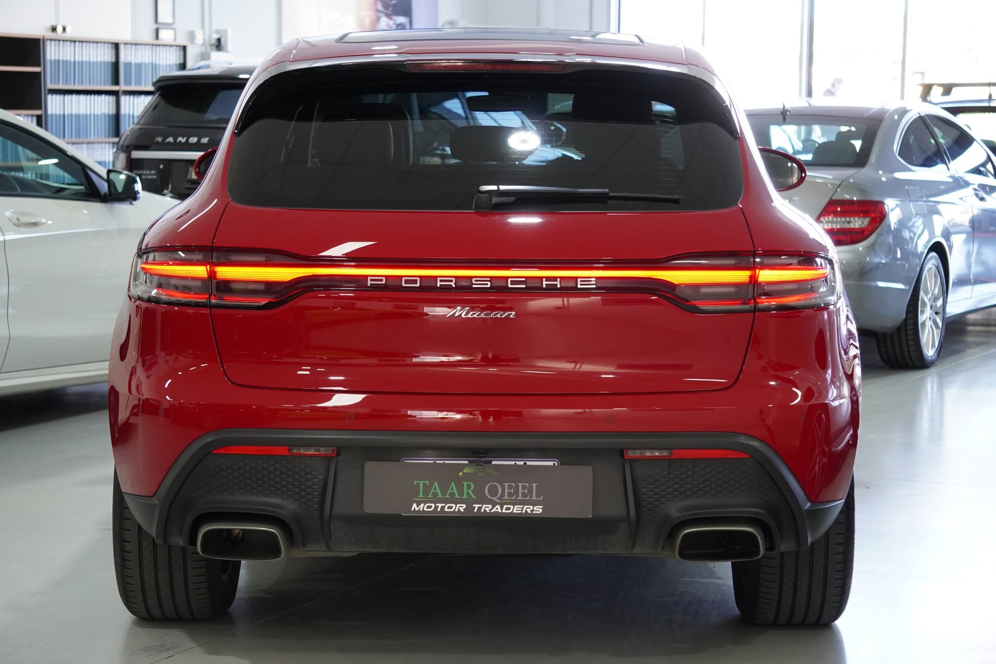 2022 Porsche Macan