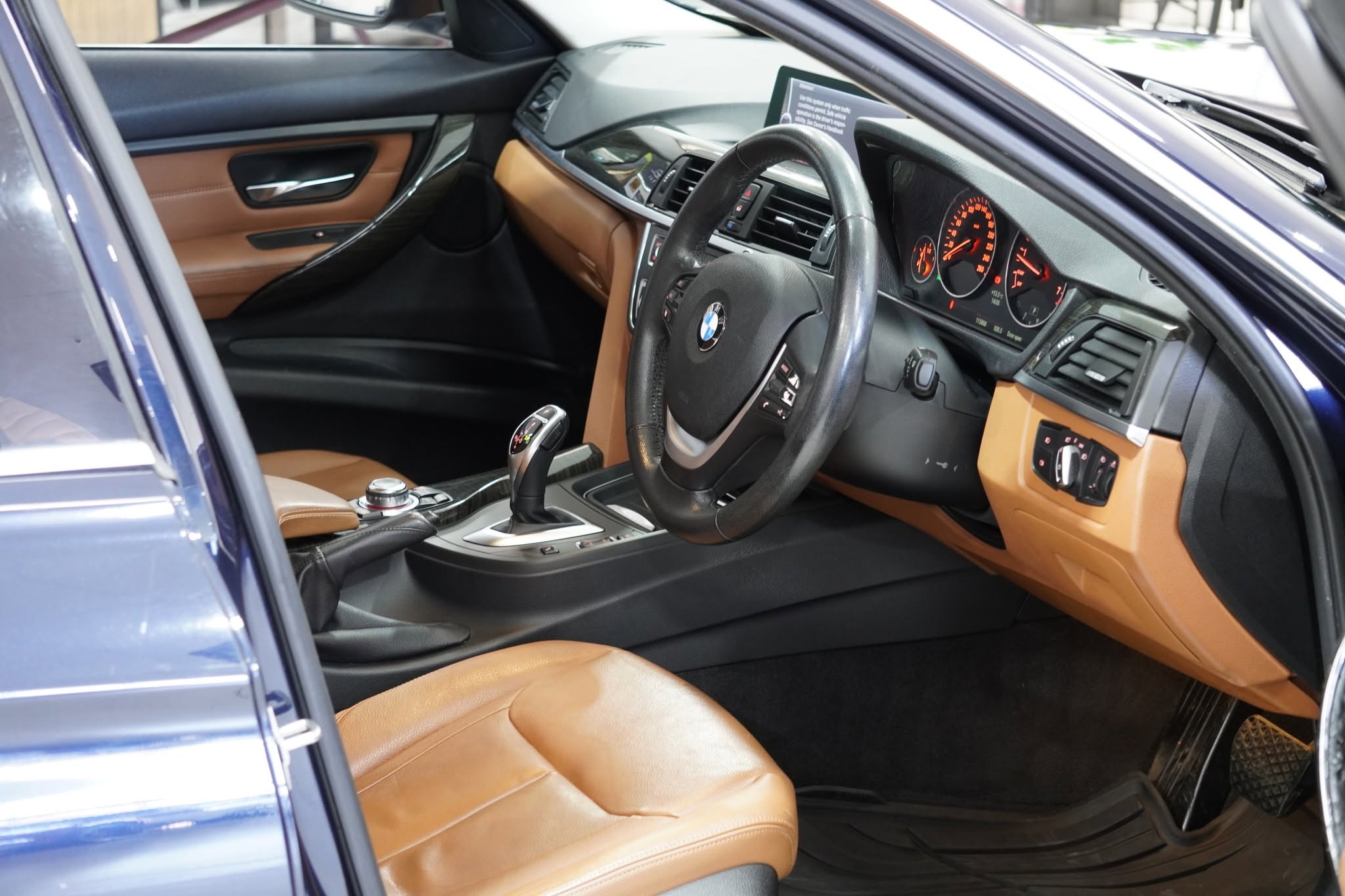 2012 BMW 328i