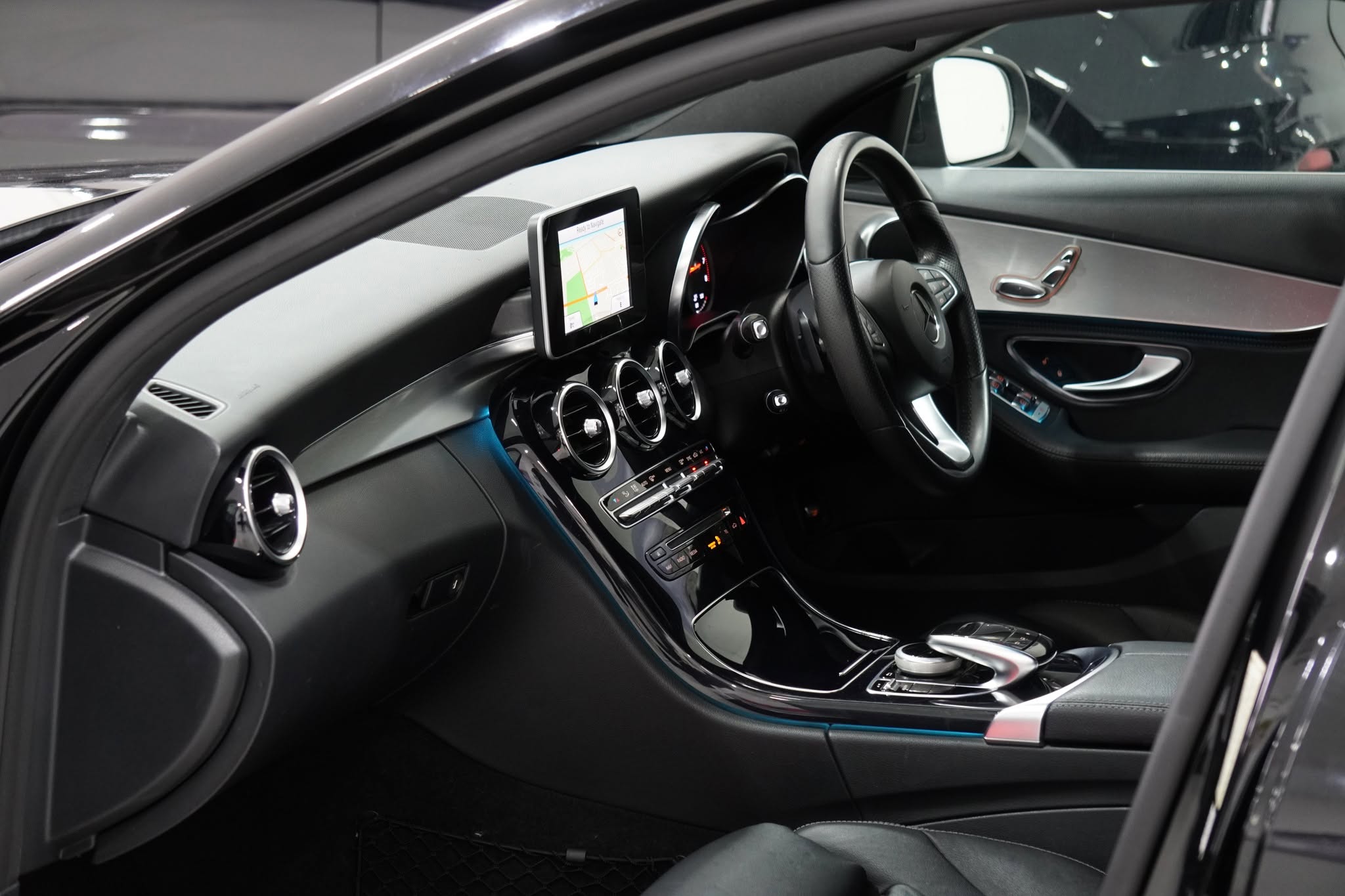 2015 Mercedes-Benz C250
