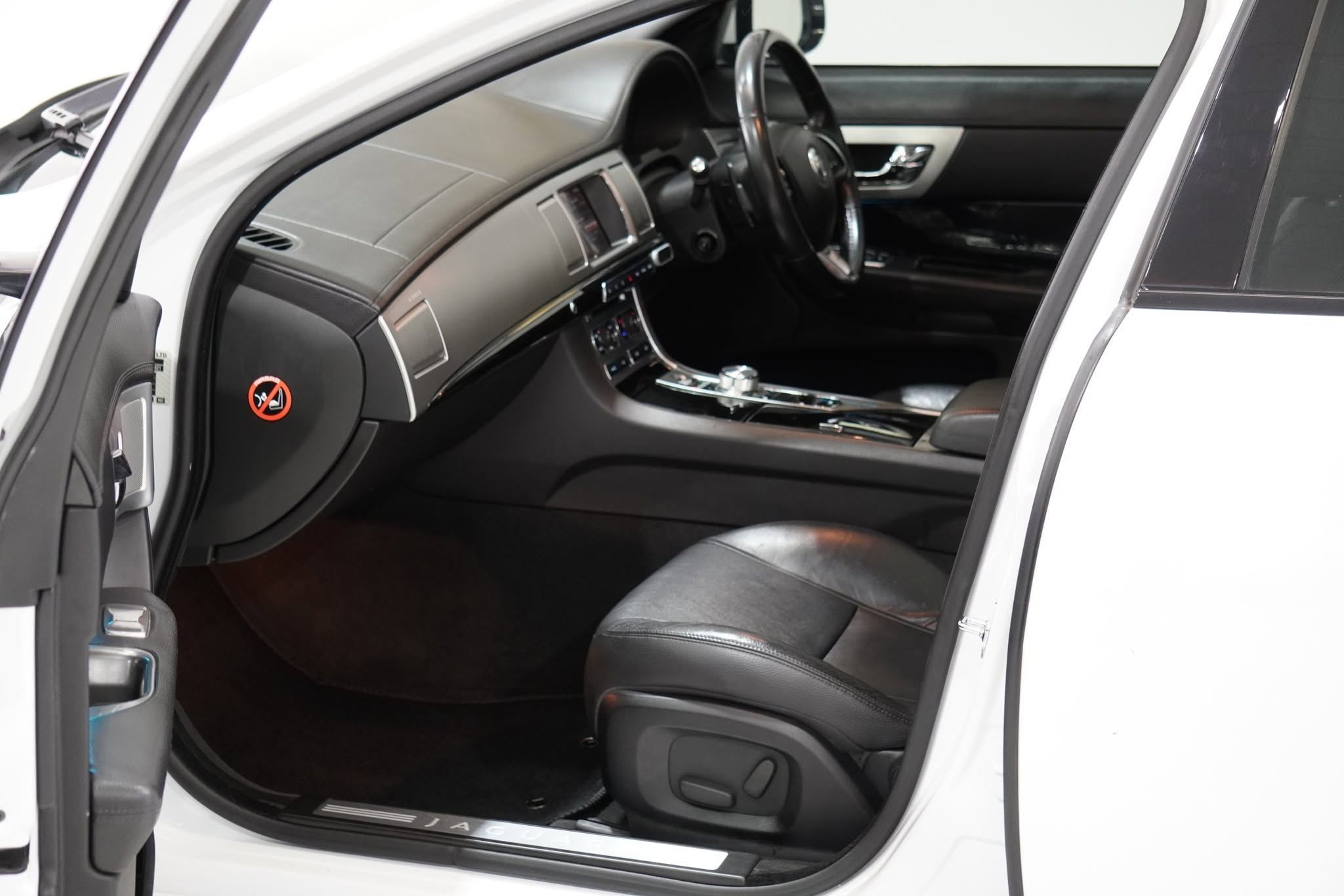 2013 Jaguar XF