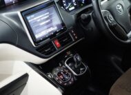 2017 Toyota Noah Hybrid