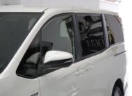 2017 Toyota Noah Hybrid