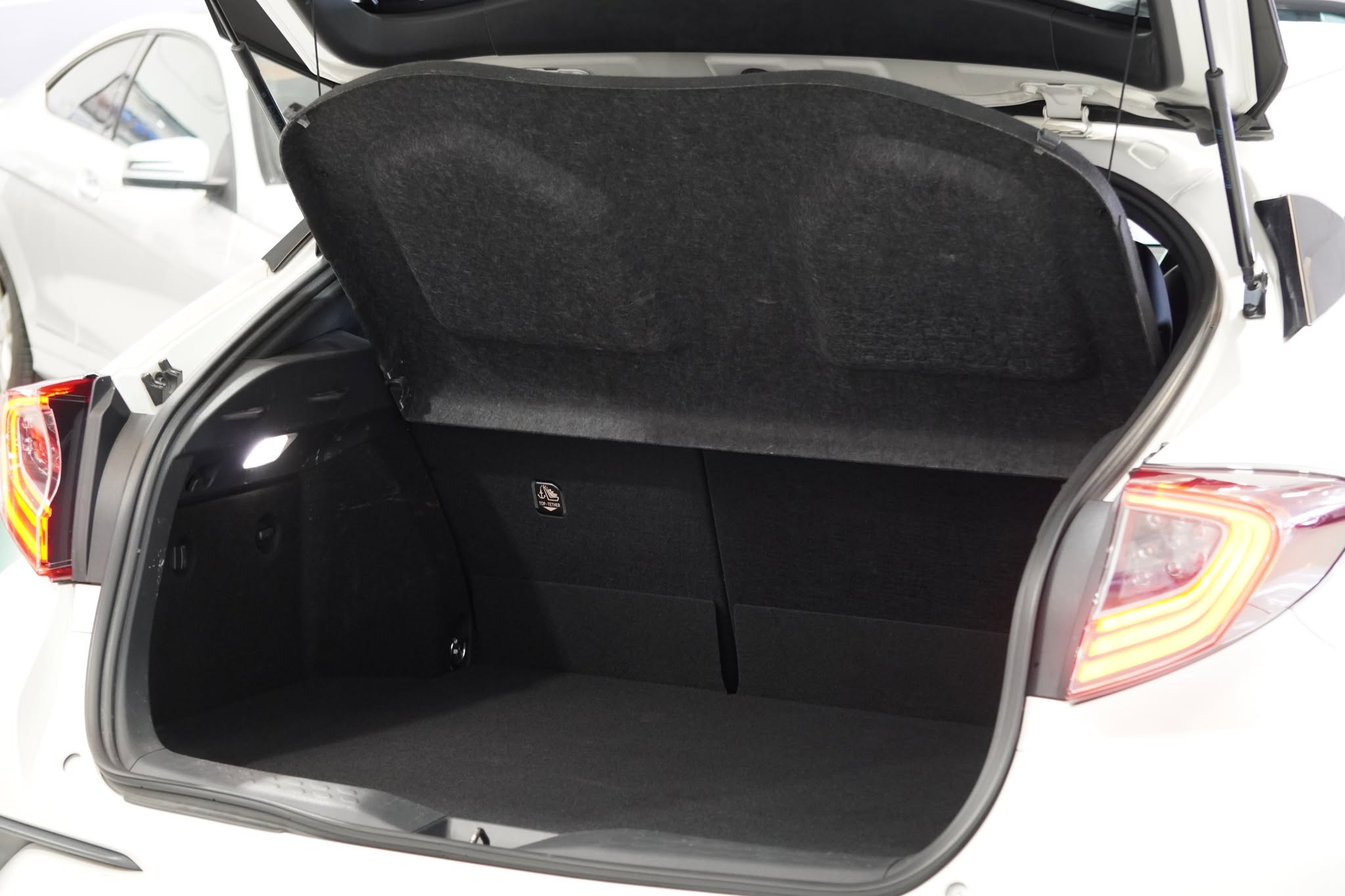 2019 Toyota C-HR Hybrid